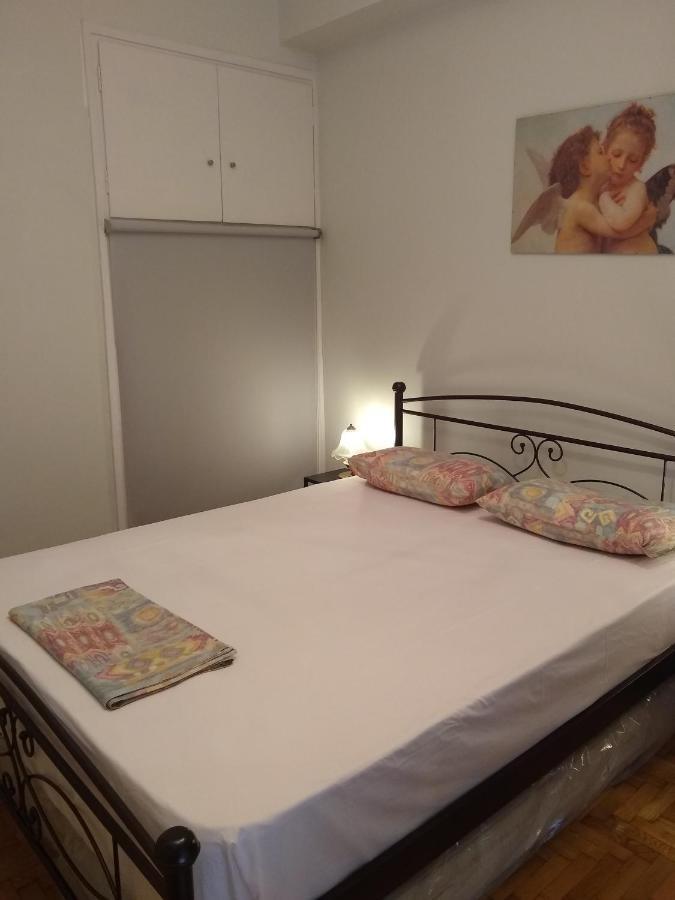 Apartamento Acropolis Within 10Min. Walk! Atenas Exterior foto