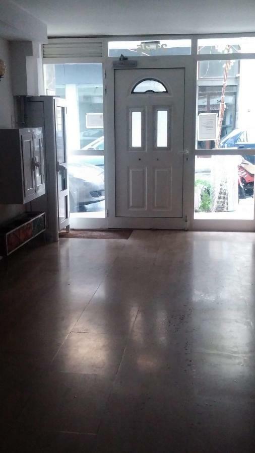 Apartamento Acropolis Within 10Min. Walk! Atenas Exterior foto